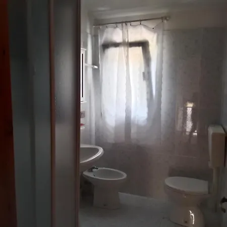 Peace And Sea 卡斯特尔萨多